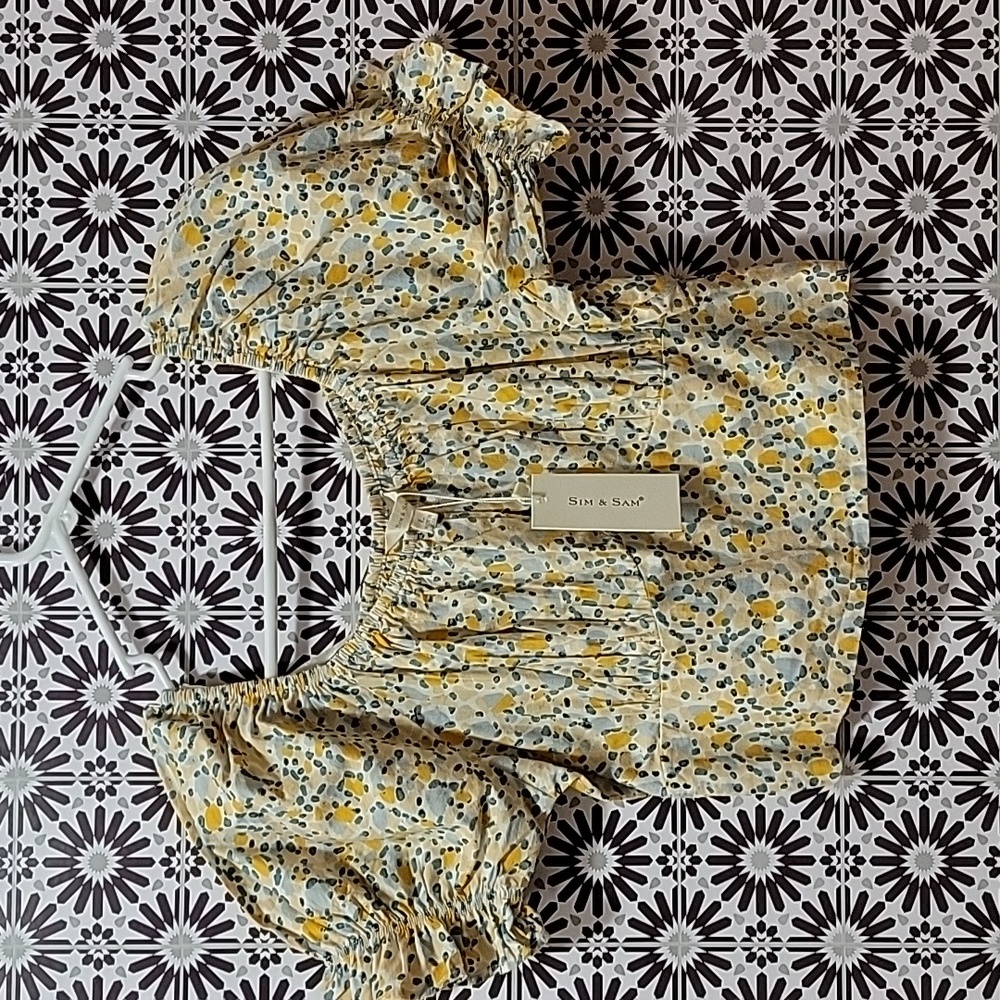 NWOT Sim & Sam Crop Top